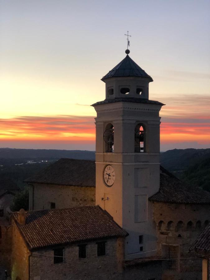 Oasi Castello Di Lerma Nel Monferratoアパートメント エクステリア 写真